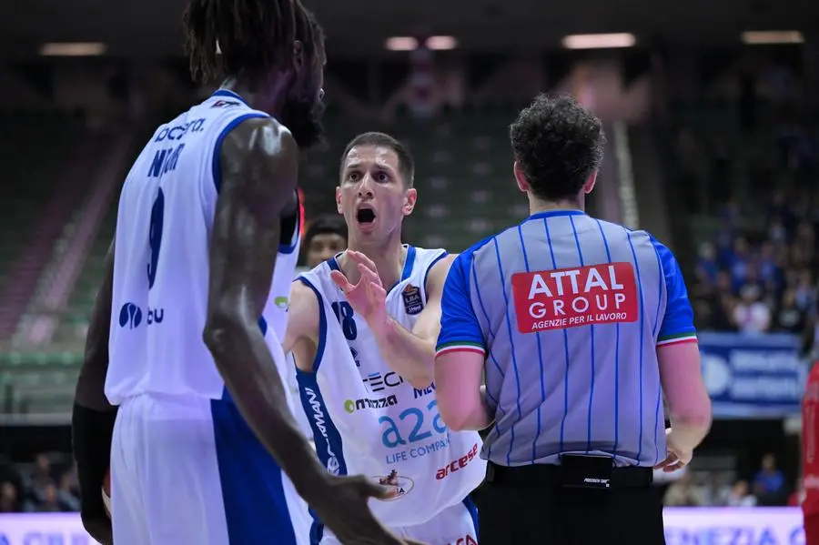 Play off, gara-3: gli scatti di Trieste-Germani
