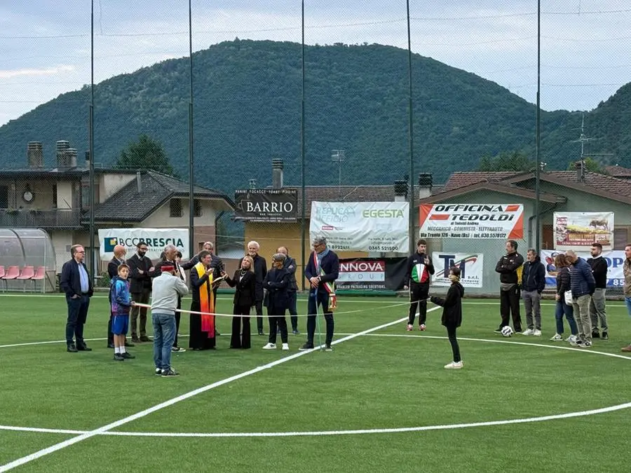 Caino, l'inaugurazione del campo sportivo