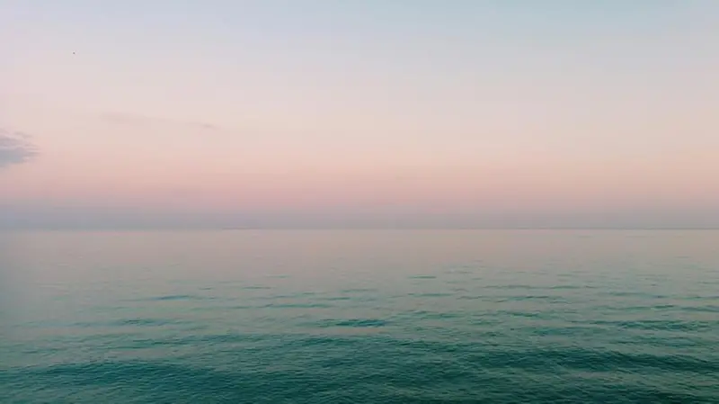 L'orizzonte in dialetto diventa «orizont»