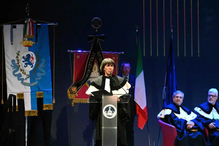 La festa di laurea alla Cattolica di Brescia