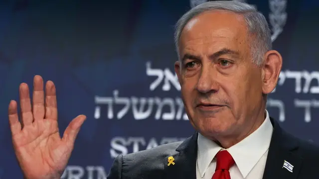 epa12123733 Israeli Prime Minister Benjamin Netanyahu addresses a press conference in Jerusalem, 21 May 2025. EPA/RONEN ZVULUN / POOL