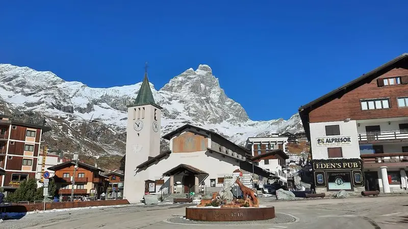 Breuil-Cervinia è una delle località turistiche più famose d'Europa