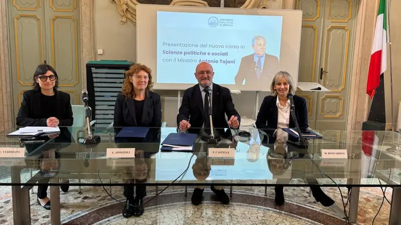 Verdolini, Apostoli, Castelli e Bonfardini presentano il corso di laurea in Scienze politiche e sociali - © www.giornaledibrescia.it