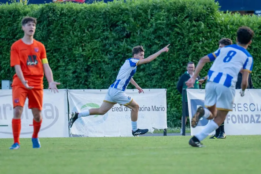 SPORT CALCIO COPPA BRESCIA NEXT GEN UNDER 19 PRO PALAZZOLO - OSPITALETTO nella foto GOL PRO PALAZZOLO 2-0 MANTO GAETANO 27/05/2025 Biasi@newreporter