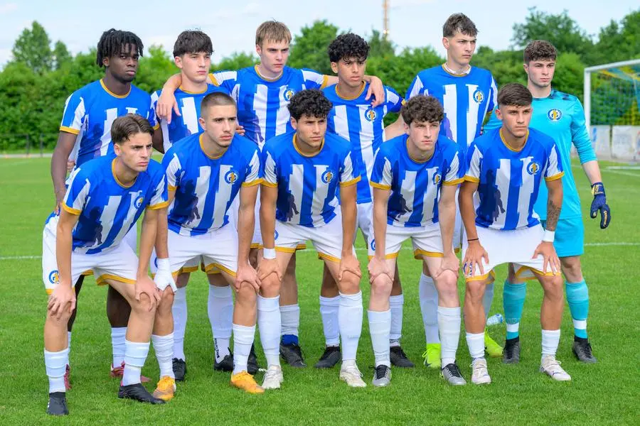 SPORT CALCIO COPPA BRESCIA NEXT GEN UNDER 19 PRO PALAZZOLO - OSPITALETTO nella foto FORMAZIONE PRO PALAZZOLO 27/05/2025 Biasi@newreporter