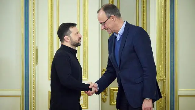 epa11766519 A handout photo made available by the Presidential Press Service of Ukraine shows Ukrainian President Volodymyr Zelensky (L) shaking hands with Friedrich Merz (R), Chairman of Germany’s Christian Democratic Union (CDU) party, during their meeting in Kyiv, 09 December 2024. EPA/PRESIDENTIAL PRESS SERVICE HANDOUT HANDOUT EDITORIAL USE ONLY/NO SALES