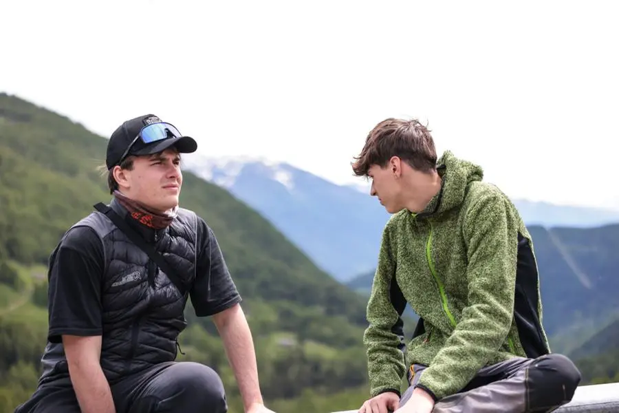 L'attesa per il passaggio del Giro d'Italia 2025 sul Mortirolo