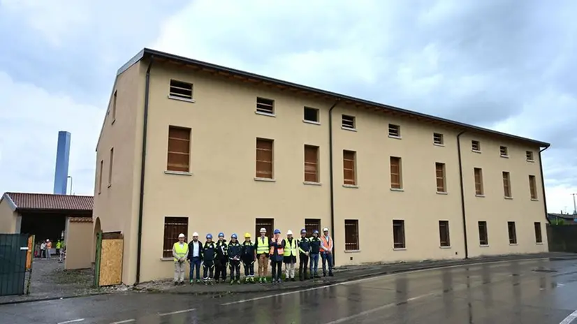Cascina Lentati ed i membri del Gruppo A2A