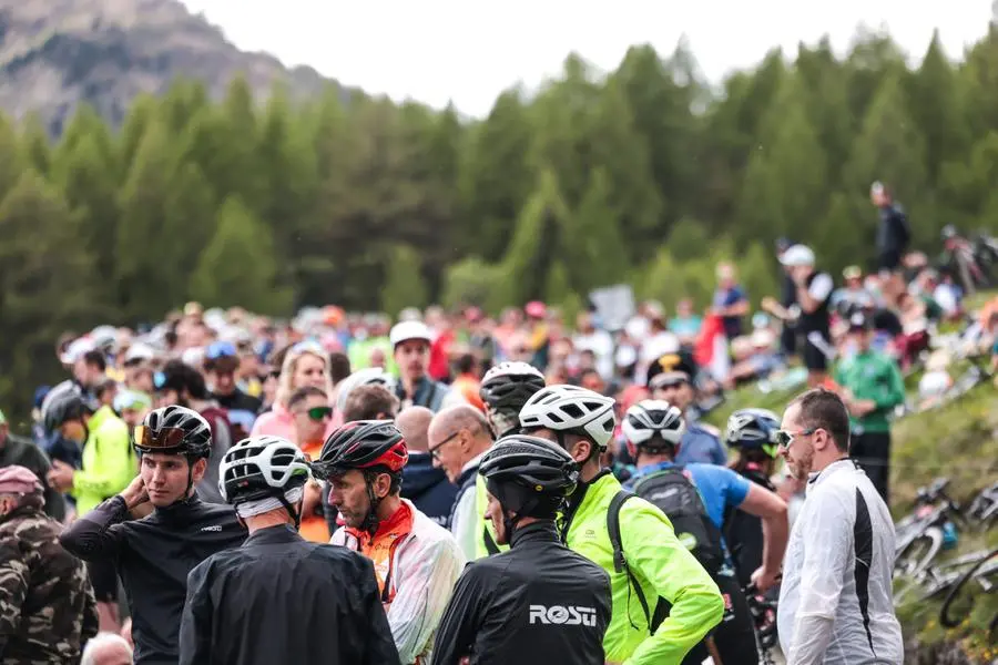 Il pubblico sul Mortirolo per il Giro d'Italia 2025