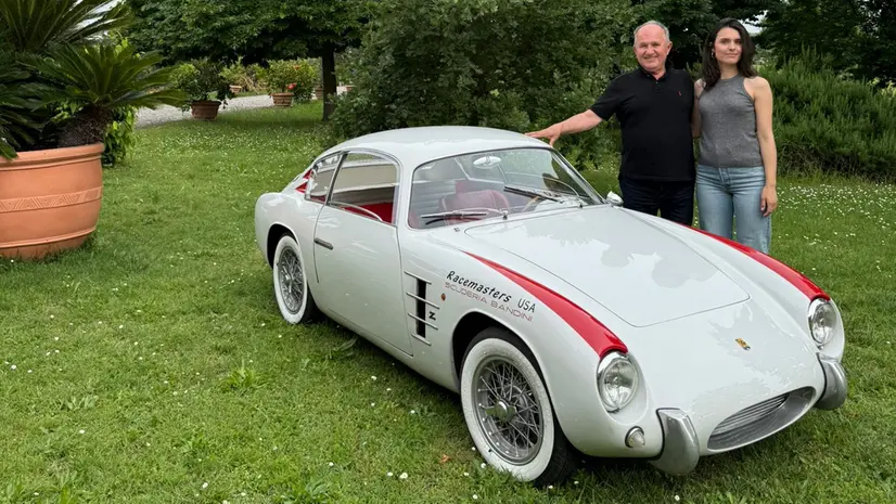 Dino e Camilla Bandini con la 750 Gt veloce Zagato