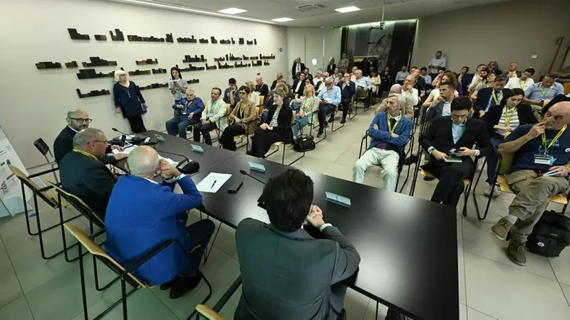 Un momento dell'incontro di ieri in sala Libretti - Foto New Reporter Favretto © www.giornaledibrescia.it