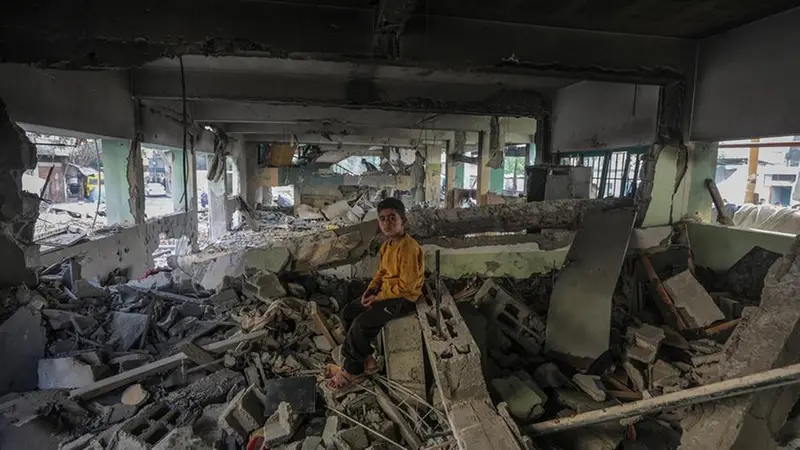 Gli effetti dei bombardamenti a Gaza - Foto Ansa © www.giornaledibrescia.it