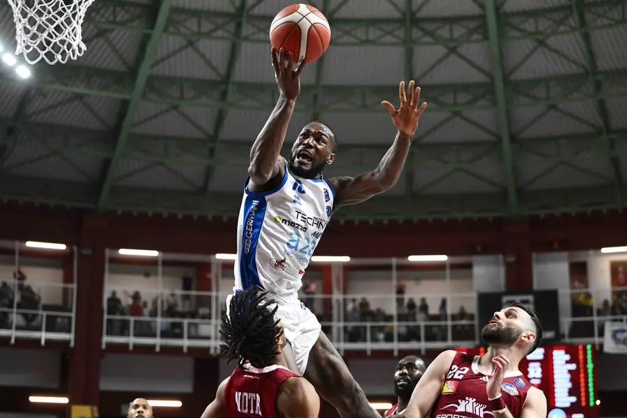 Jason Burnell
Trapani Shark - Germani Pallacanestro Brescia
LBA Legabasket Serie A Unipol 2024/2025 - Playoff - Semifinale - Gara 1
Trapani, 30/05/2025
Foto  M, Ceretti  / Ciamillo-Castoria