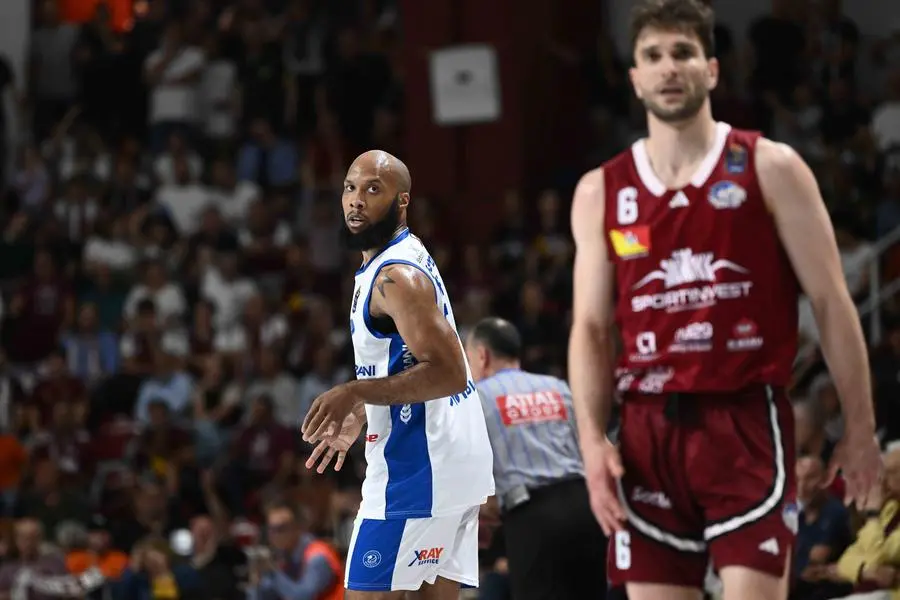 Chris Dowe
Trapani Shark - Germani Pallacanestro Brescia
LBA Legabasket Serie A Unipol 2024/2025 - Playoff - Semifinale - Gara 1
Trapani, 30/05/2025
Foto  M, Ceretti  / Ciamillo-Castoria