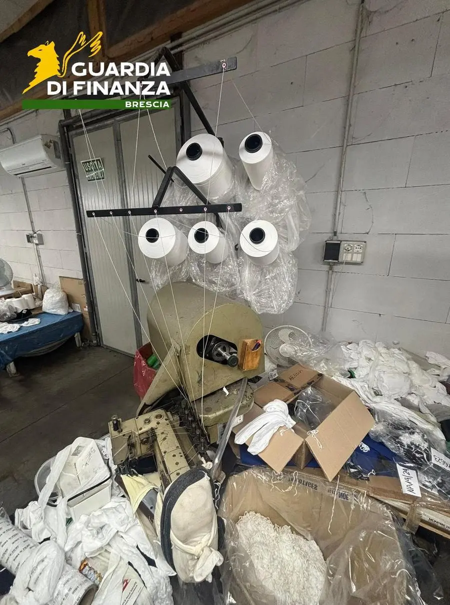 I laboratori cinesi sequestrati