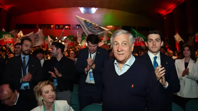 Il ministro degli affari Esteri e leader di Forza Italia Antonio Tajani al congresso Nazionale di Forza Italia Giovani presso il Palazzo dei Congressi Roma, 31 maggio 2025 ANSA/FABIO CIMAGLIA