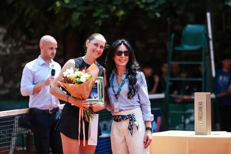 Kaya Juvan vince gli Internazionali di tennis in Castello
