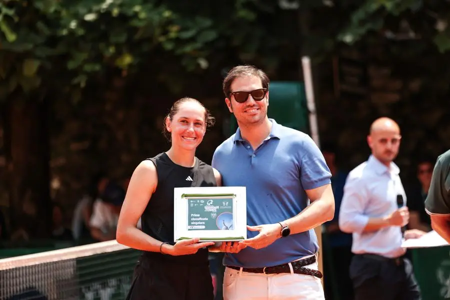 Kaya Juvan vince gli Internazionali di tennis in Castello