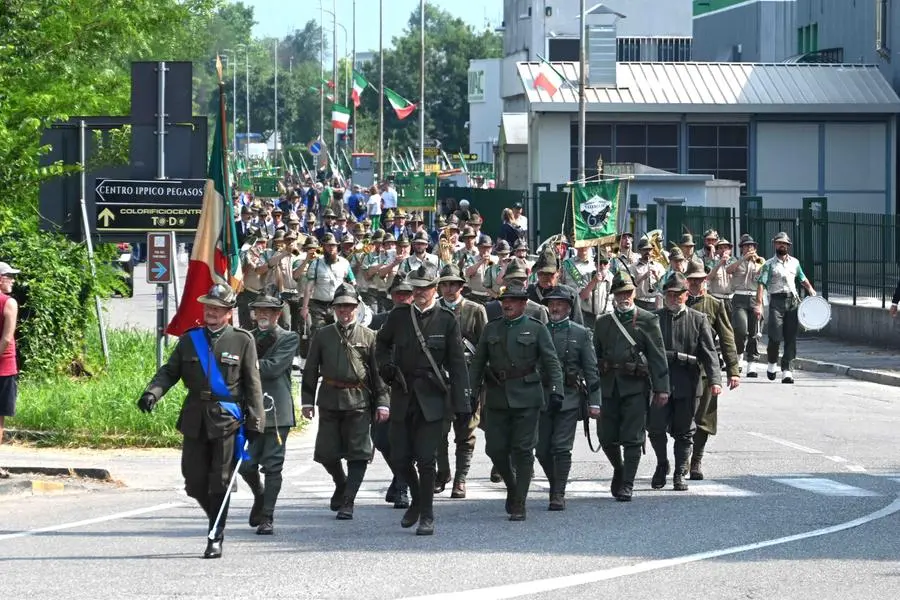 A Torbole l'adunata degli alpini della sezione di Brescia