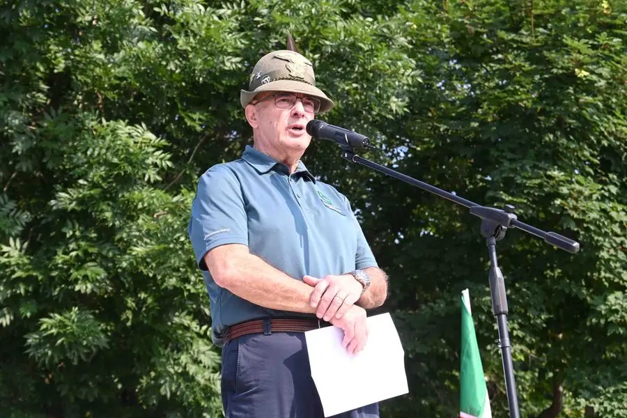 A Torbole l'adunata degli alpini della sezione di Brescia