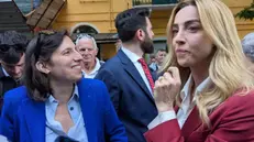 Elly Schlein e la neo sindaca di Genova Silvia Salis - Ansa © www.giornaledibrescia.it