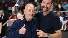 Sorrisi per Mauro Ferrari e Giuseppe Poeta dopo l'impresa - Foto M.Ceretti / Ciamillo-Castoria