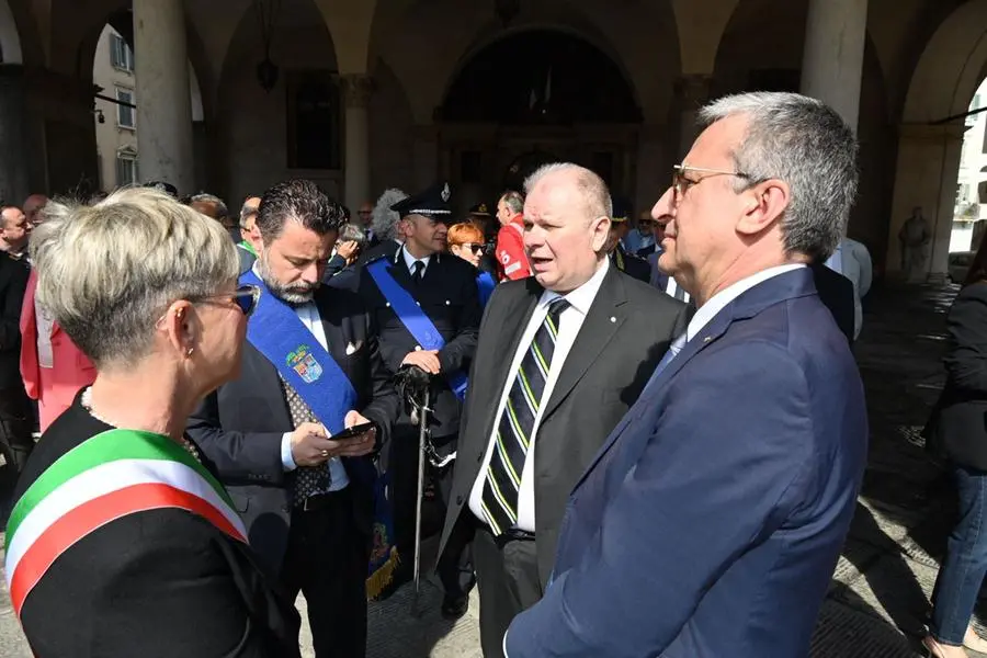 Festa della Repubblica, la cerimonia in piazza Loggia