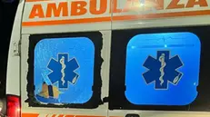 Uccide il figlio nel Catanese, danneggiata ambulanza del 118 Coes Sicilia,sciopero simbolico autisti soccorritori il 1 maggio Foto dell'ambulanza danneggiata