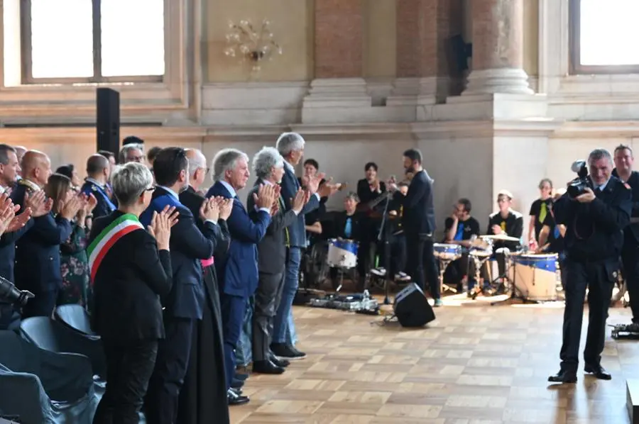 Loggia, la consegna delle onorificenze al merito della Repubblica
