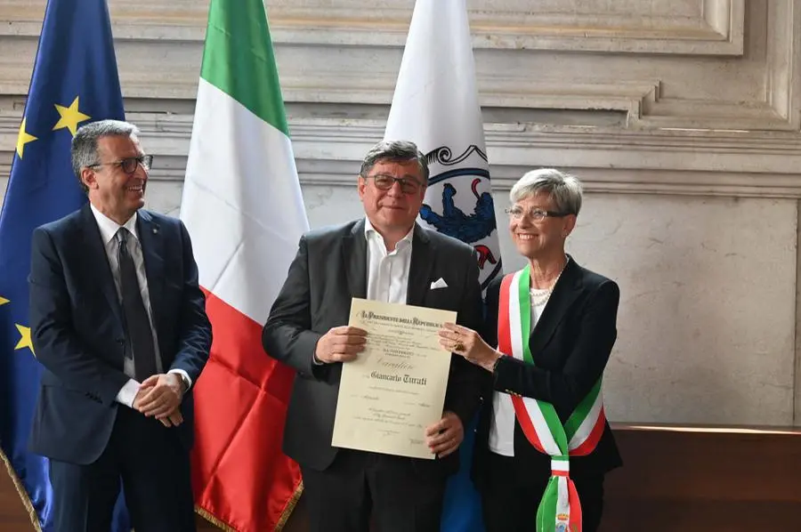 Loggia, la consegna delle onorificenze al merito della Repubblica