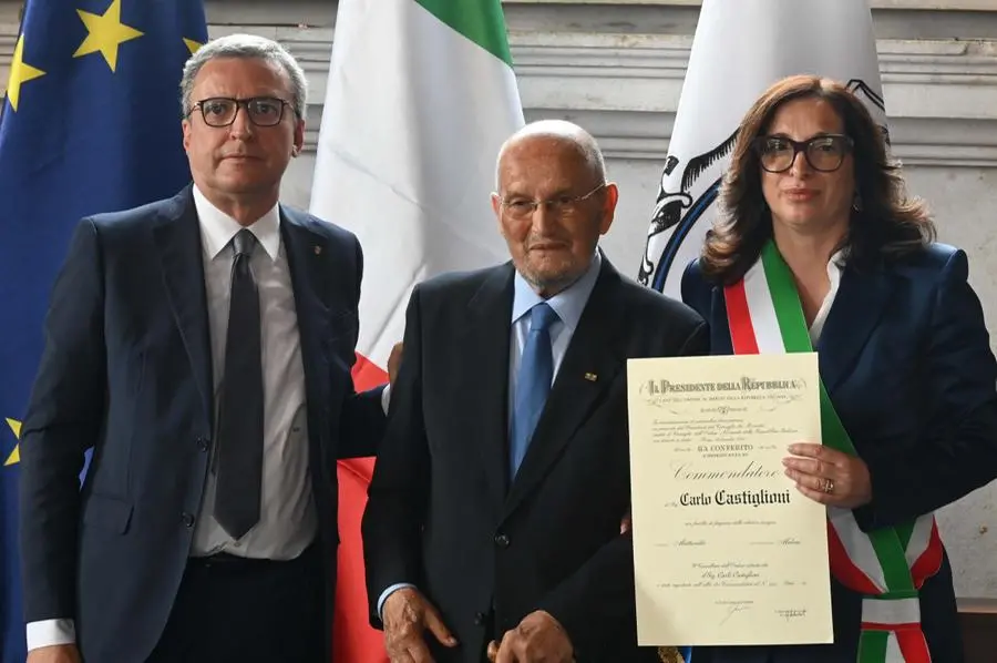 Loggia, la consegna delle onorificenze al merito della Repubblica