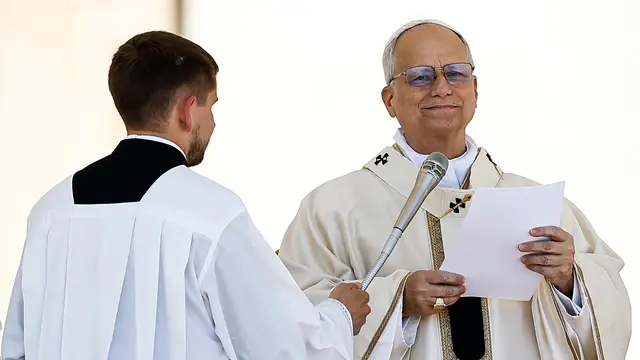 Pope Leo XIVt presides the Holy Mass for Jubilee of Families, Children, Grandparents and the Elderly, in Saint Peter's Square, in Vatican City, 01 June 2025. ANSA/ANGELO CARCONI