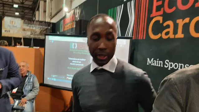 Rudy Guede presenta il suo libro Il beneficio del dubbio a Bastia Umbra.
