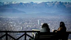 Una veduta della città di Torino vista dall'alto della Basilica di Superga. Torino 05 febbraio 2024 ANSA/TINO ROMANO