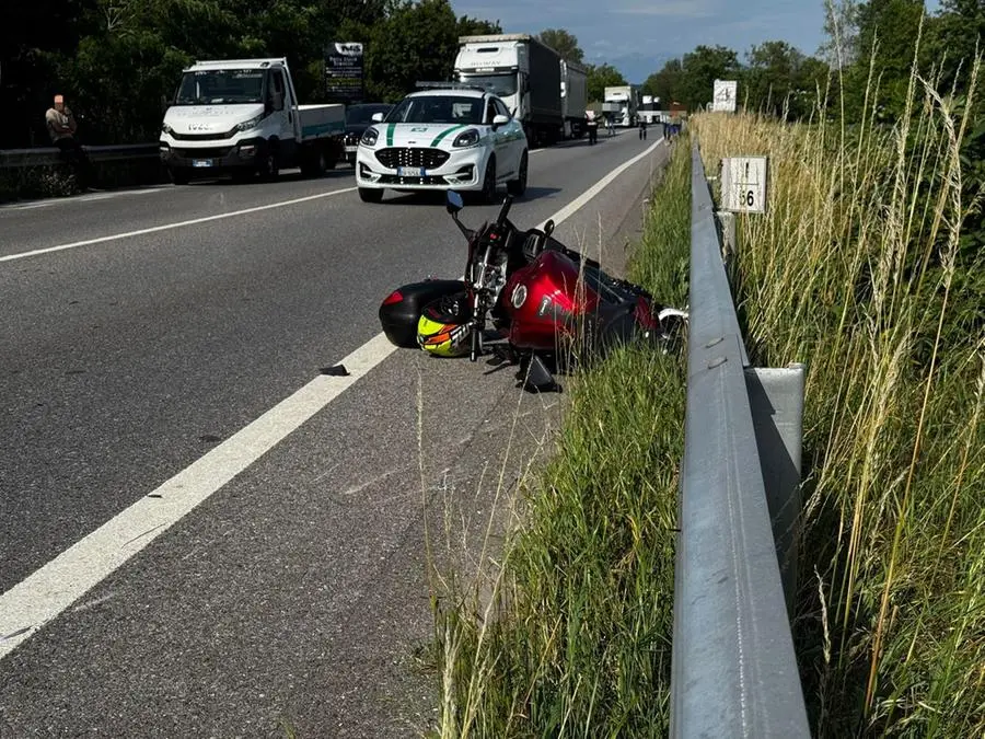 Scontro auto-moto a Prevalle