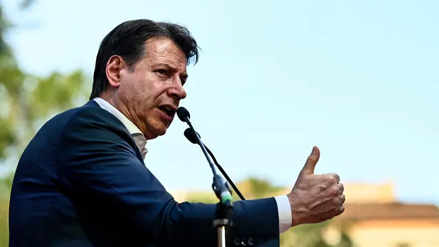 Il presidente del Movimento 5 Stelle, Giuseppe Conte, durante la maratona oratoria per il referendum dell’8 e 9 giugno, Roma, 19 maggio 2025. ANSA/RICCARDO ANTIMIANI