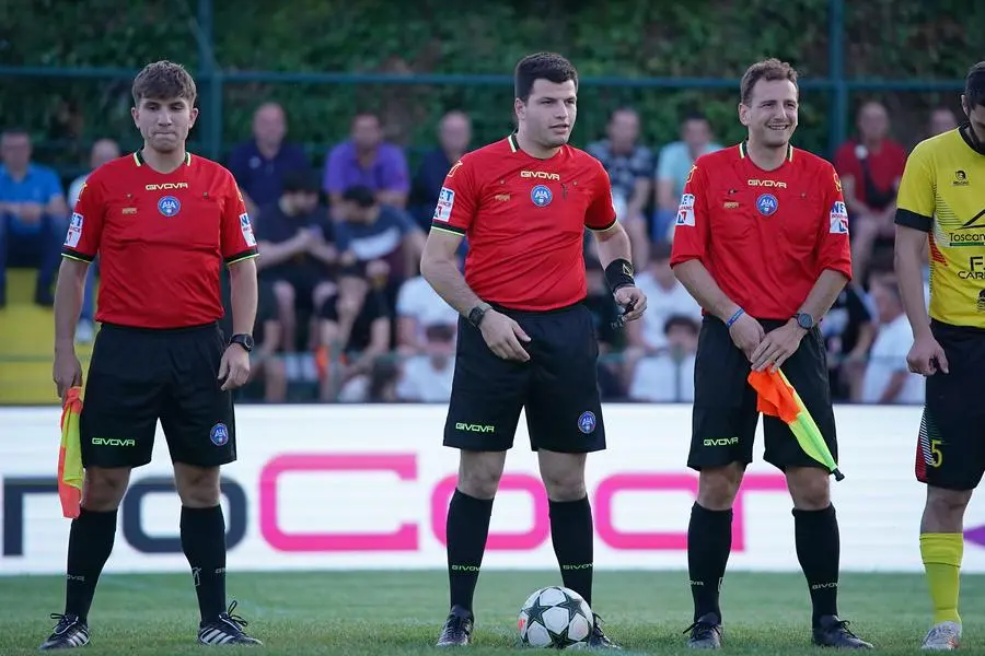 SPORT CALCIO 45¡ TORNEO NOTTURNO POLPENAZZE GIORNATA 4 CRISTIAN - FOP CARROZZERIA/TOSCANI COSTRUZIONI/COLORIFICIO INGROS COLOR NELLA FOTO TERNA ARBITRALE 03-06-2025 perteghella@newreporter