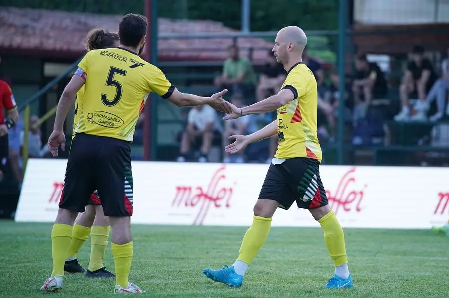 SPORT CALCIO 45¡ TORNEO NOTTURNO POLPENAZZE GIORNATA 4 CRISTIAN - FOP CARROZZERIA/TOSCANI COSTRUZIONI/COLORIFICIO INGROS COLOR NELLA FOTO ESULTANZA FOP CARROZZERIA 03-06-2025 perteghella@newreporter