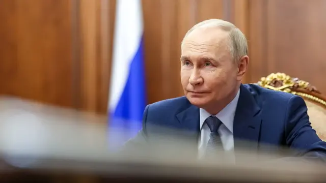 epa12150703 Russian President Vladimir Putin attends a meeting with Presidential Commissioner for Children's Rights Maria Lvova-Belova (not pictured) at the Kremlin in Moscow, Russia, 02 June 2025. EPA/GAVRIIL GRIGOROV/SPUTNIK/KREMLIN POOL MANDATORY CREDIT