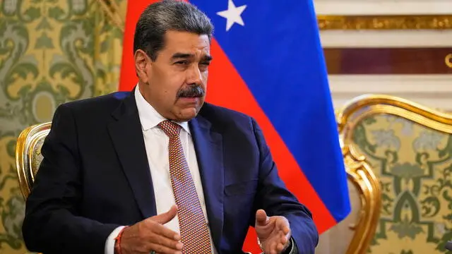 epa12080242 Venezuelan President Nicolas Maduro speaks with Russian President Vladimir Putin (not pictured) during their meeting at the Kremlin in Moscow, Russia, 07 May 2025. Russia will mark the 80th anniversary of the victory in World War II over Nazi Germany and its allies on 09 May. EPA/ALEXANDER ZEMLIANICHENKO / POOL
