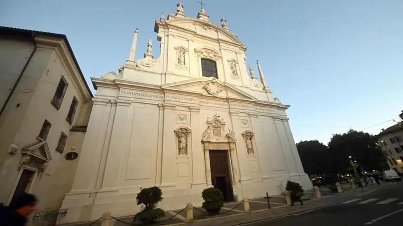La chiesa dei Santi Faustino e Giovita - Foto Marco Ortogni/Neg © www.giornaledibrescia.it