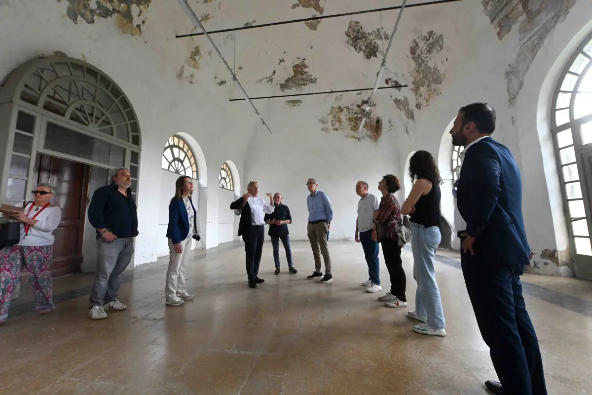 La visita della Commissione in Castello