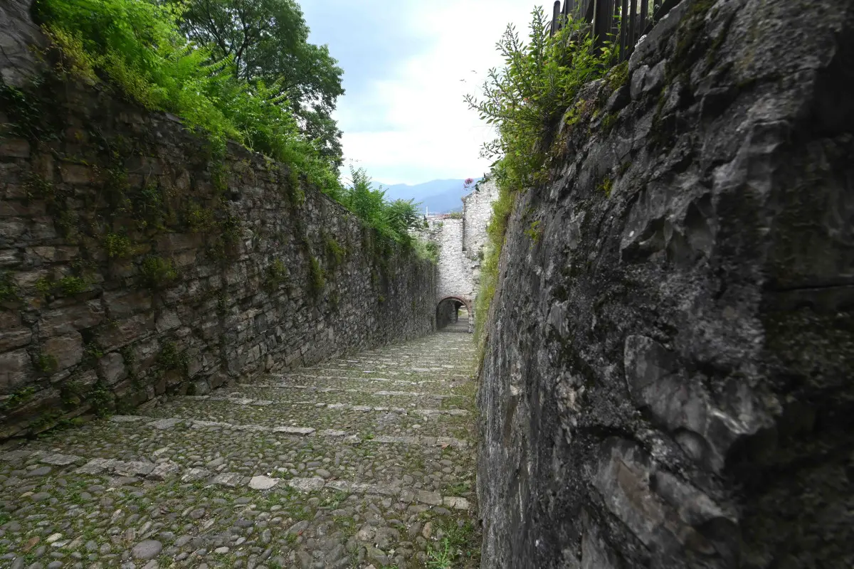 La visita della Commissione in Castello