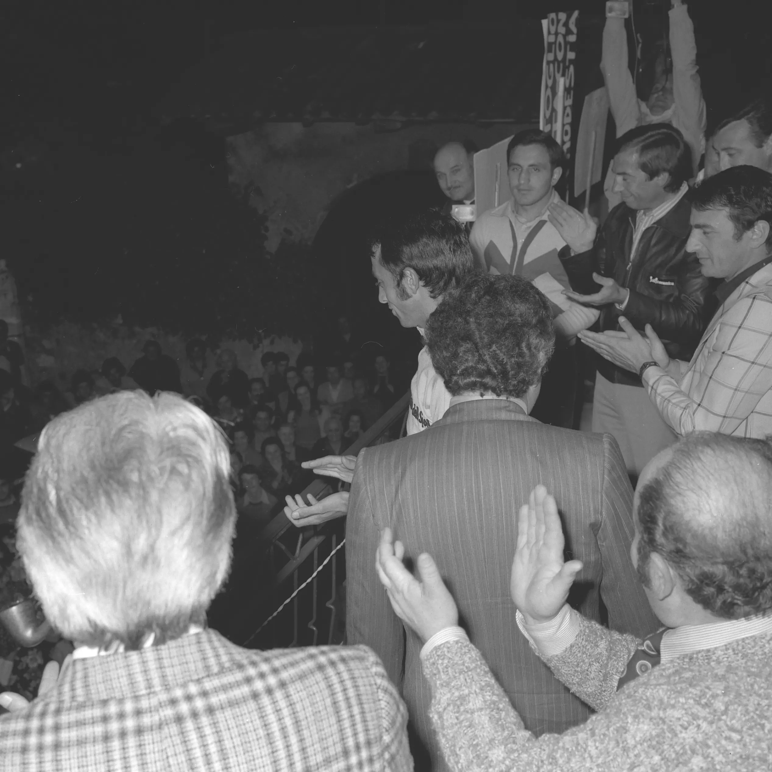 L'11 giugno 1975 Concesio festeggia Fausto Bertoglio