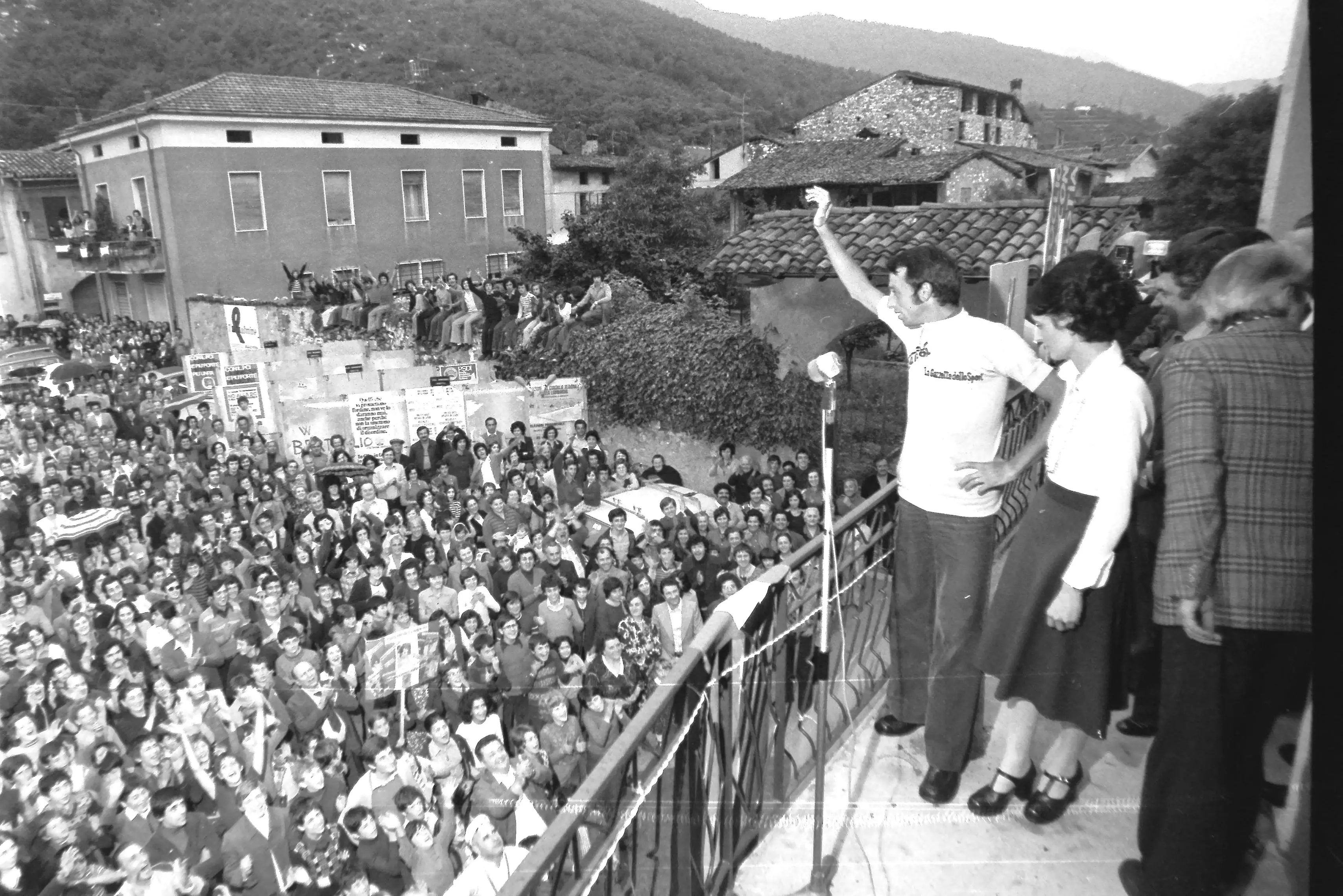 L'11 giugno 1975 Concesio festeggia Fausto Bertoglio