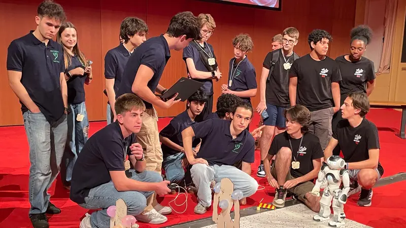 La squadra GEM FLEXNAO del liceo Calini di Brescia