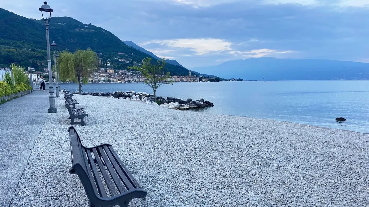 Manutenzioni straordinarie per spiagge e parchi pubblici a Salò