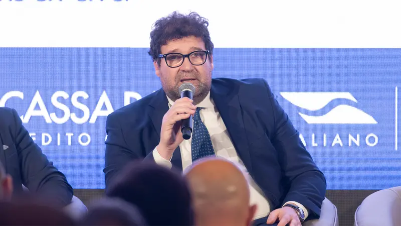 L'assessore regionale all'Ambiente Giorgio Maione