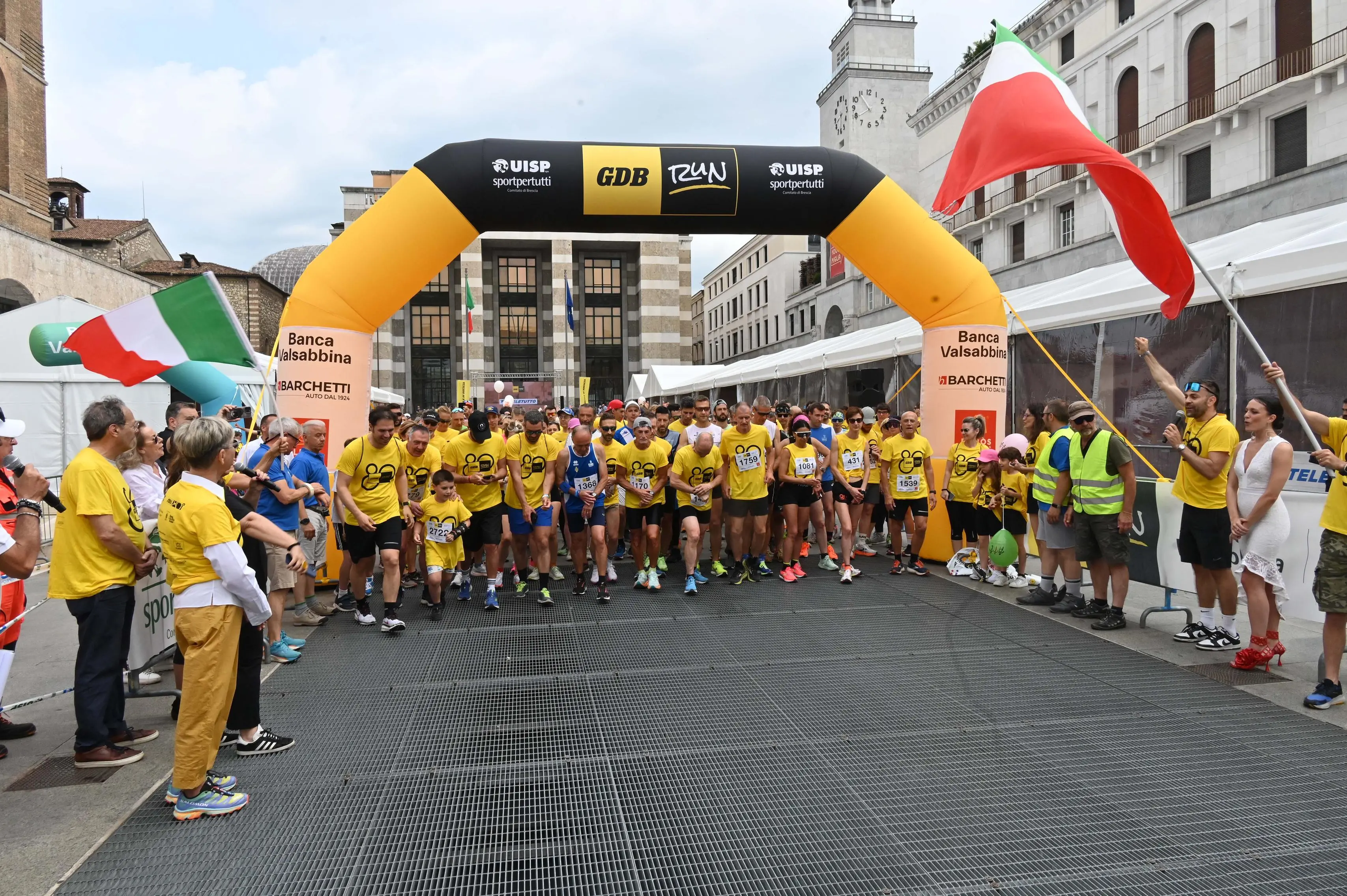 CRONACA BRESCIA PIAZZA VITTORIA GDB RUN REDAZIONE CRONACA 08-06-2025 GABRIELE STRADA NEW EDEN GROUP                             