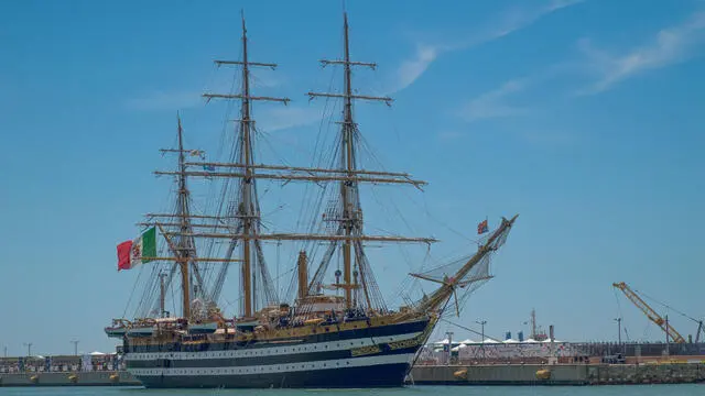 L'Amerigo Vespucci al porto di Civitavecchia dove resterà fino al 3 giugno per la 16ª tappa del tour Mediterraneo. ROMA 28/05/2025 Giuseppe Giglia / Danilo Schiavella ANSA
